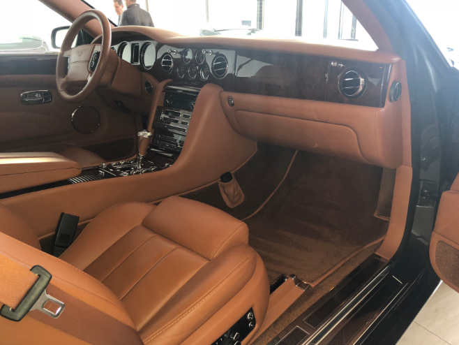 2021 Bentley Brooklands Interior